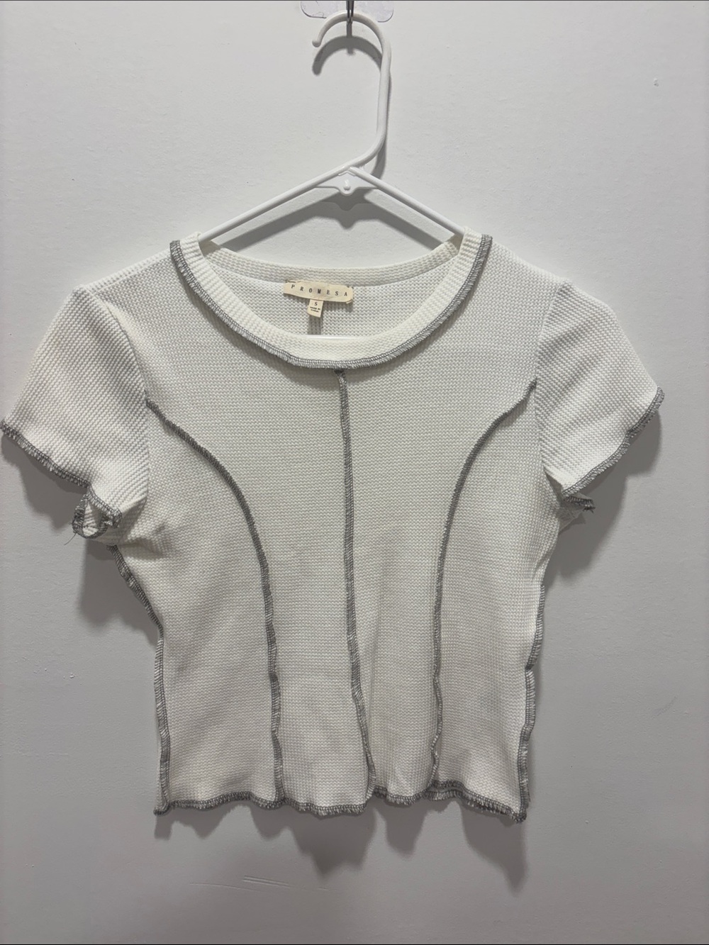 Promesa boutique cropped waffle T-shirt